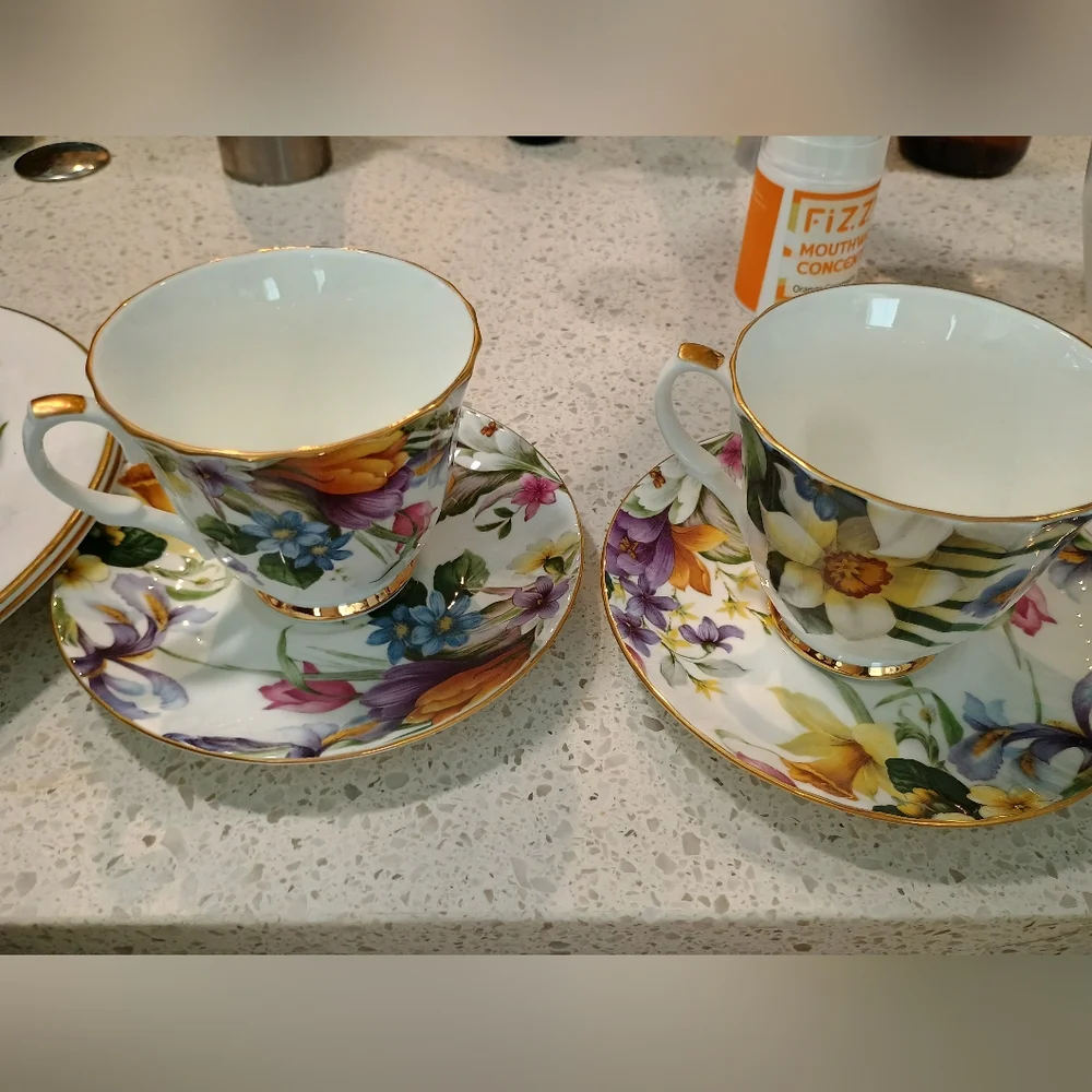 Vintage Floral Tea Cups, Saucers And Appetizer Plates